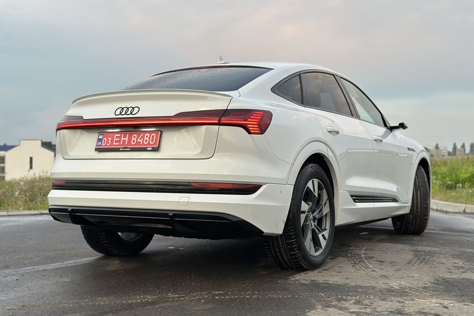 Продам Audi E-Tron Sportback 50 S-linе 2021 года в Ровно