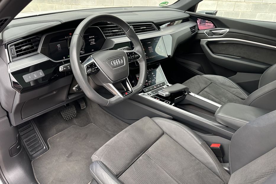 Продам Audi E-Tron Sportback 50 S-linе 2021 года в Ровно