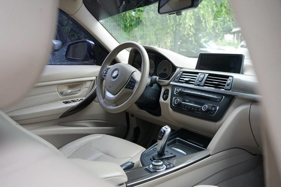 Продам BMW 328 Modern 2012 года в Черновцах