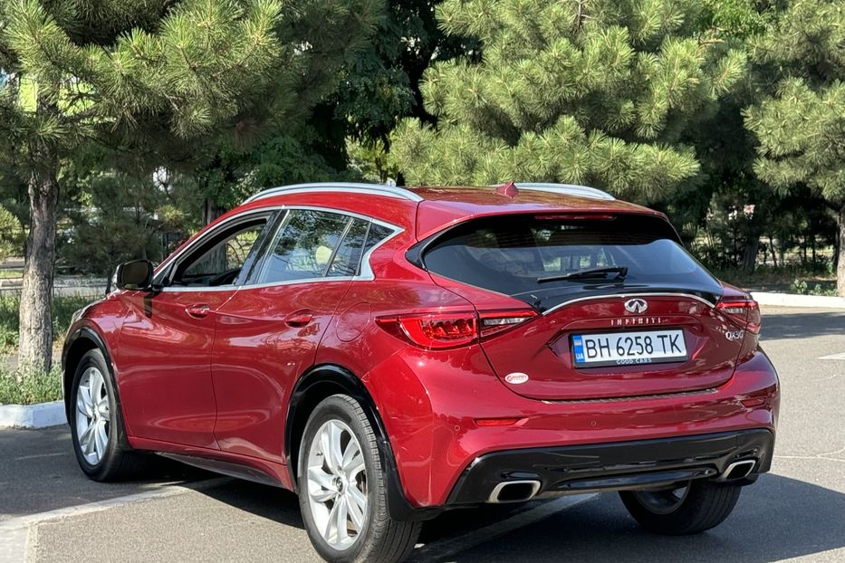 Продам Infiniti QX30 Bose 2016 года в Одессе