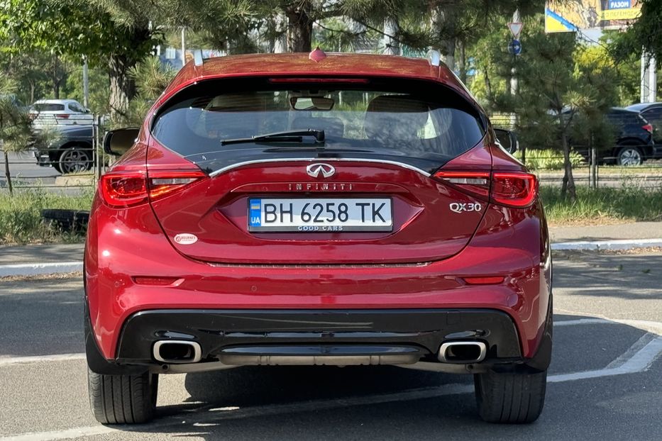 Продам Infiniti QX30 Bose 2016 года в Одессе