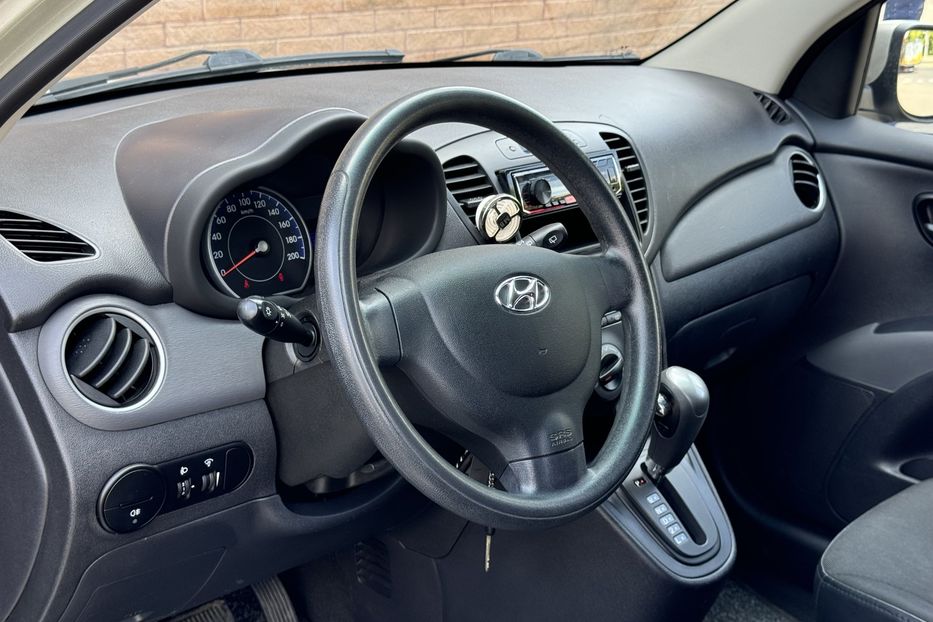 Продам Hyundai i10 Official 2013 года в Одессе