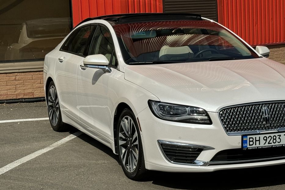 Продам Lincoln MKZ Hybride  2018 года в Одессе