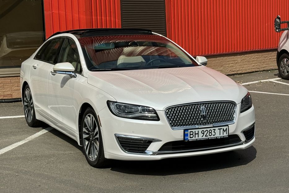 Продам Lincoln MKZ Hybride  2018 года в Одессе