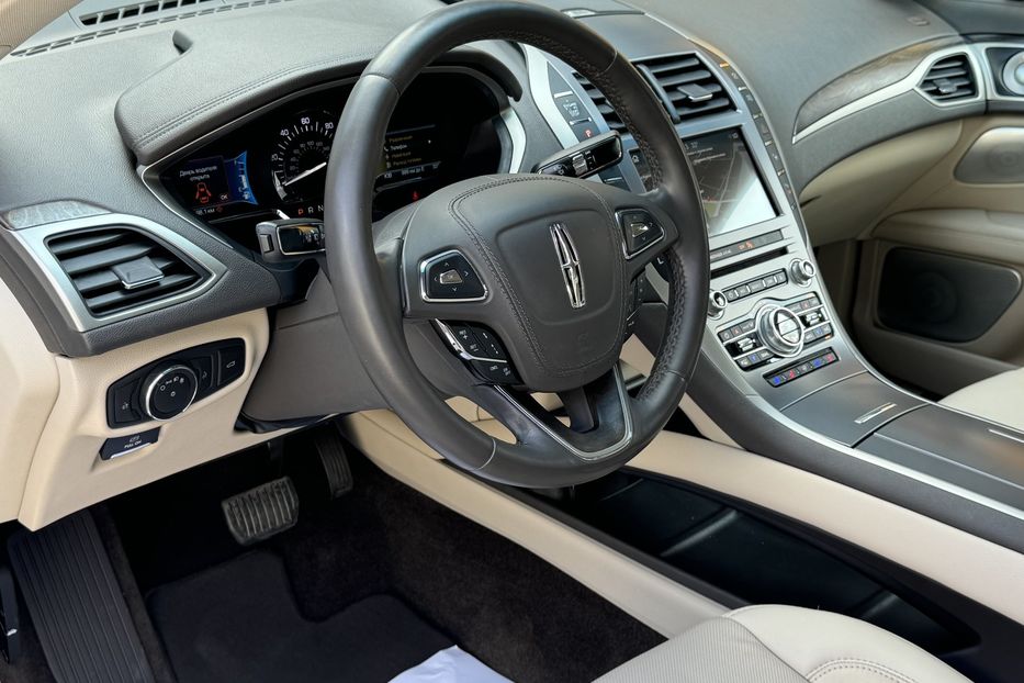 Продам Lincoln MKZ Hybride  2018 года в Одессе