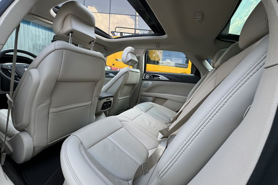 Продам Lincoln MKZ Hybride  2018 года в Одессе