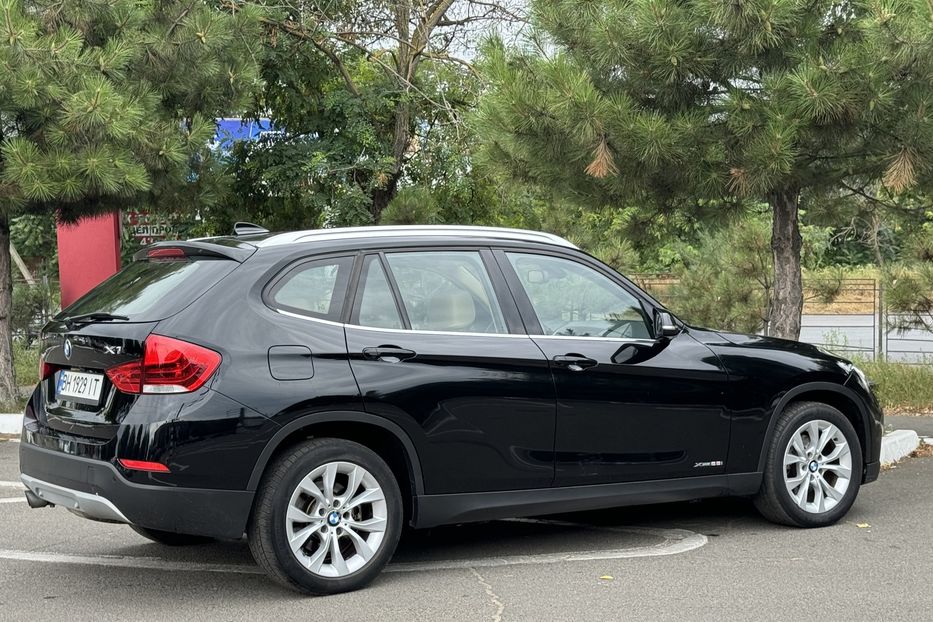 Продам BMW X1 2013 года в Одессе