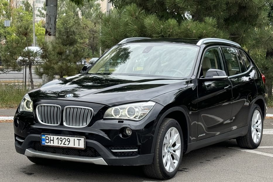 Продам BMW X1 2013 года в Одессе