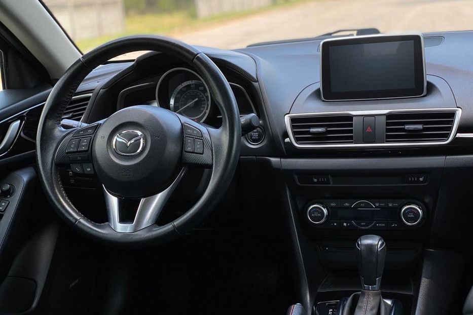 Продам Mazda 3 2015 года в Днепре