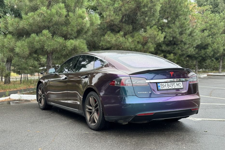 Продам Tesla Model S 2015 года в Одессе