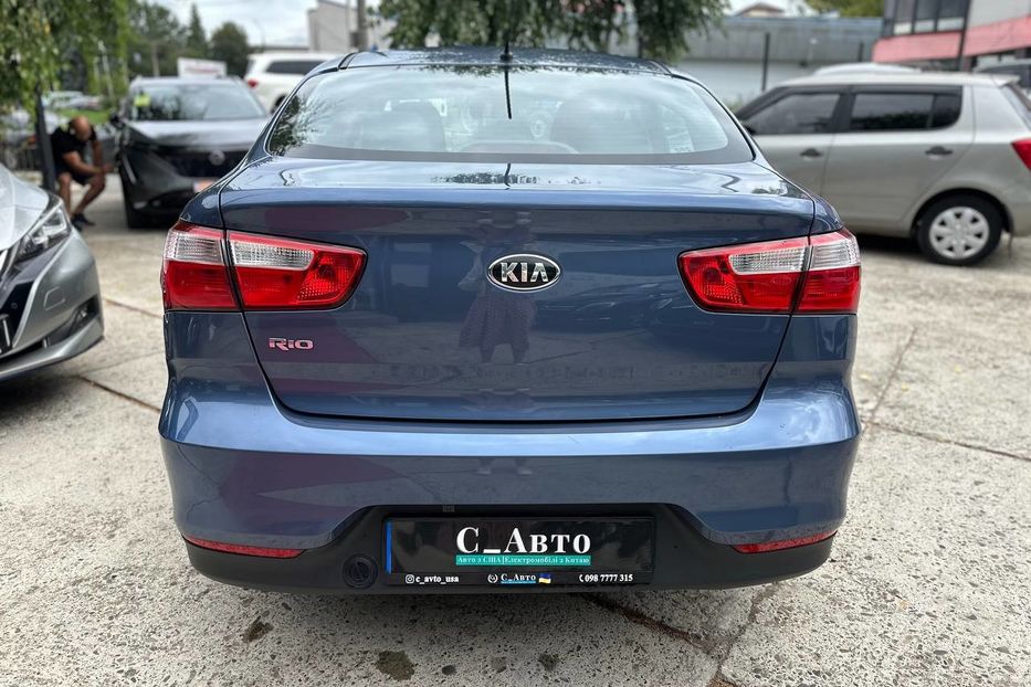 Продам Kia Rio 2015 года в Черновцах