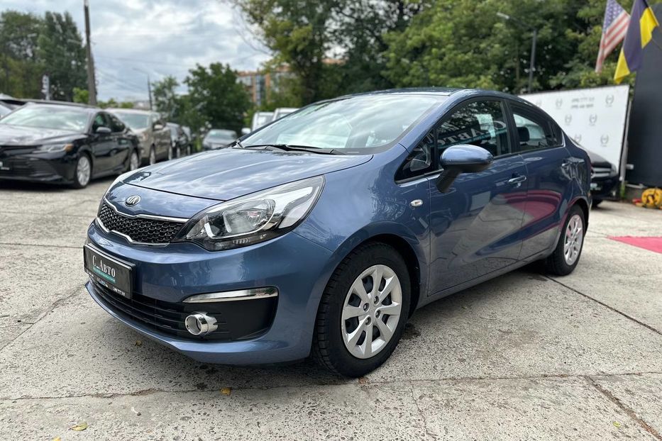 Продам Kia Rio 2015 года в Черновцах