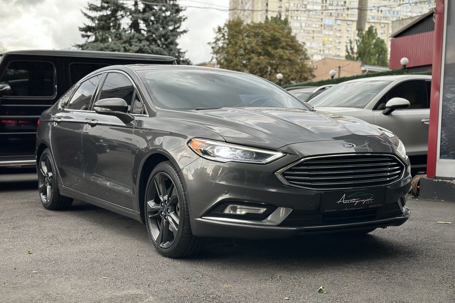 Продам Ford Fusion Plug in hybrid Titanium 2017 года в Киеве