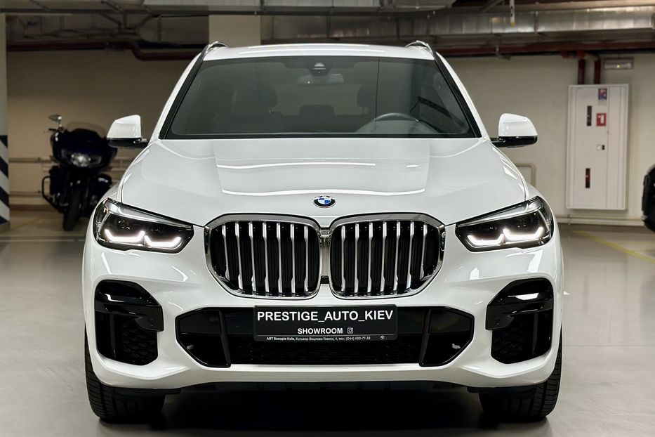 Продам BMW X5 40i Steptronic xDrive 2022 года в Киеве