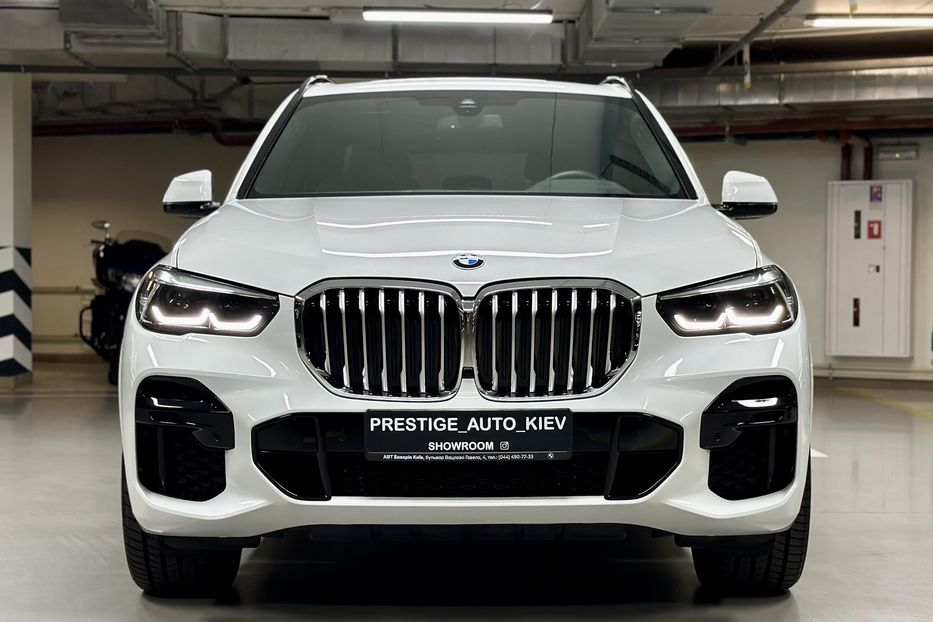 Продам BMW X5 40i Steptronic xDrive 2022 года в Киеве