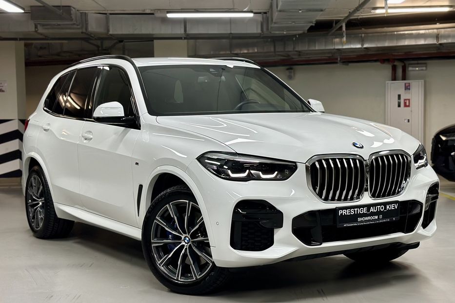 Продам BMW X5 40i Steptronic xDrive 2022 года в Киеве