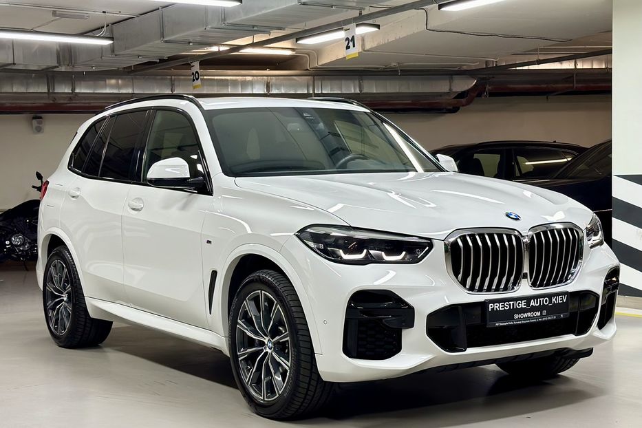 Продам BMW X5 40i Steptronic xDrive 2022 года в Киеве