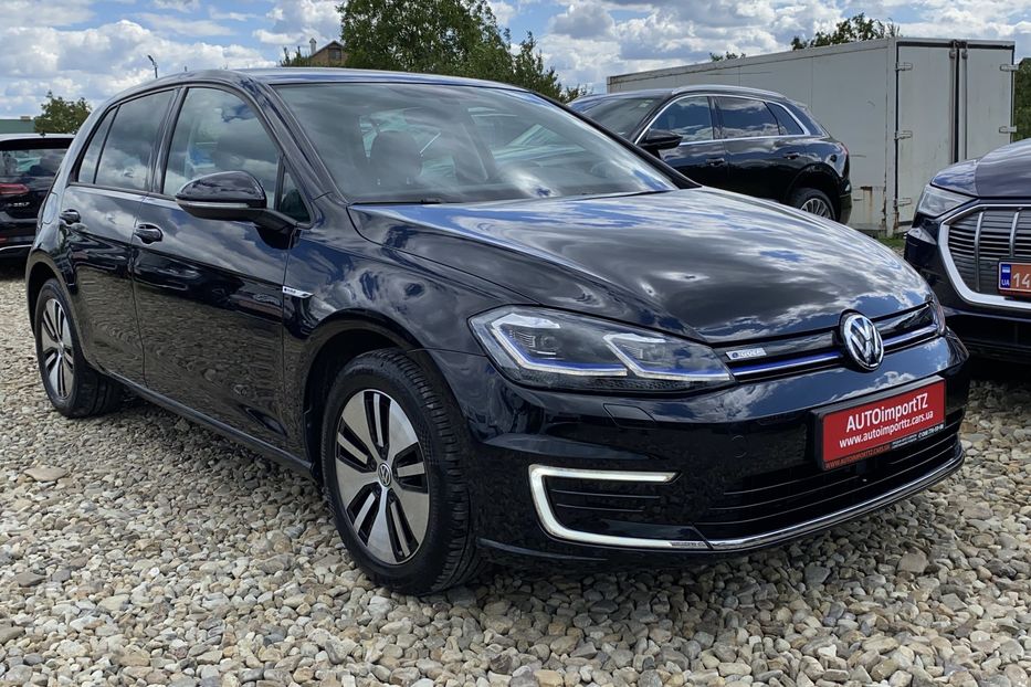 Продам Volkswagen e-Golf ТЕПЛОВИЙ,FULL LED,КОКПІТ,КРУЇЗ 2020 года в Львове