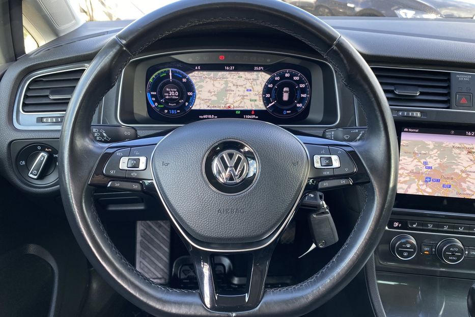 Продам Volkswagen e-Golf ТЕПЛОВИЙ,FULL LED,КОКПІТ,КРУЇЗ 2020 года в Львове