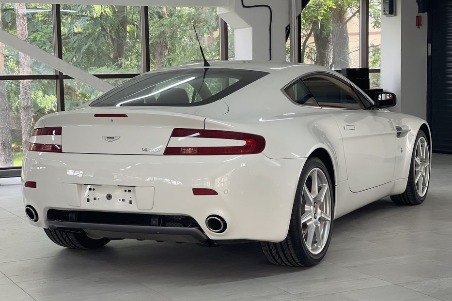 Продам Aston Martin Vantage V8 4,3 2006 года в Киеве