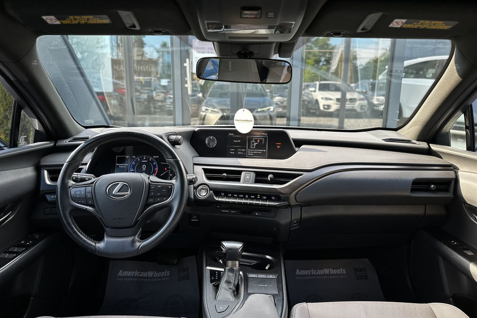 Продам Lexus CT UX 200 2019 года в Черновцах