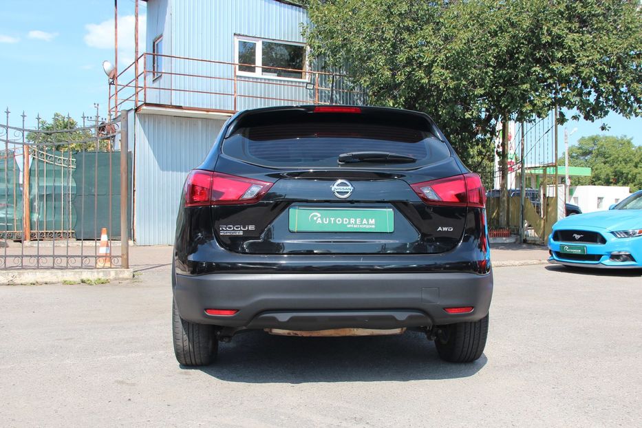 Продам Nissan Rogue Sport 2018 года в Одессе