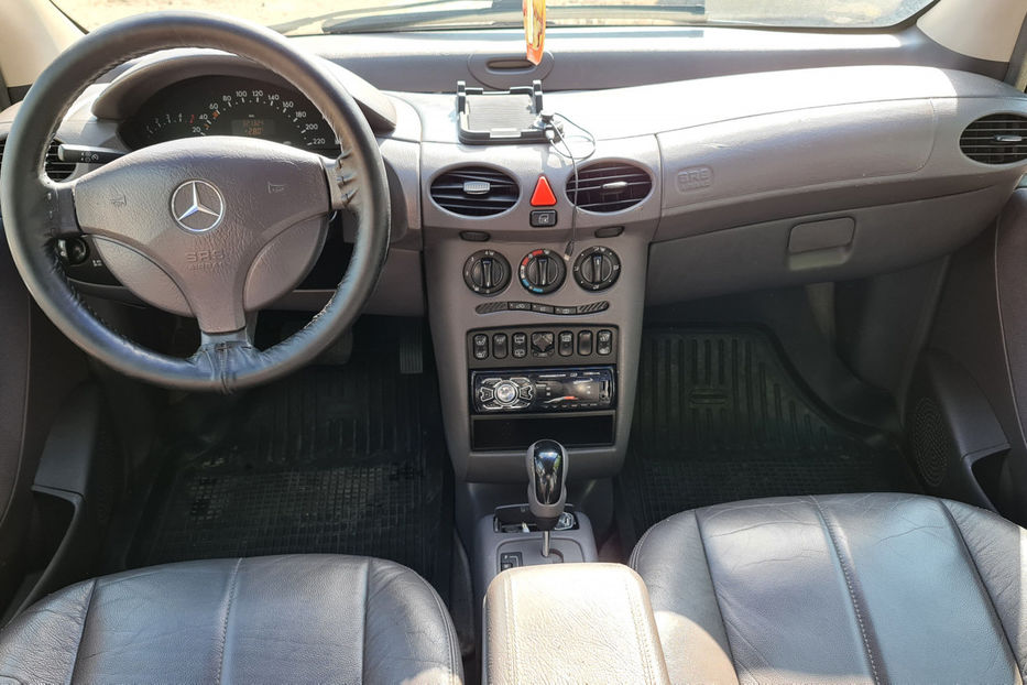 Продам Mercedes-Benz A 170 1999 года в Киеве