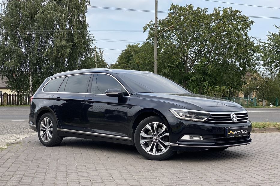 Продам Volkswagen Passat B8 2016 года в Луцке