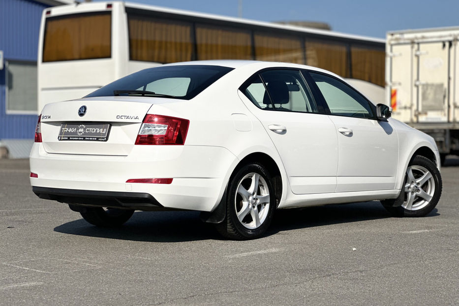 Продам Skoda Octavia A7 2016 года в Киеве