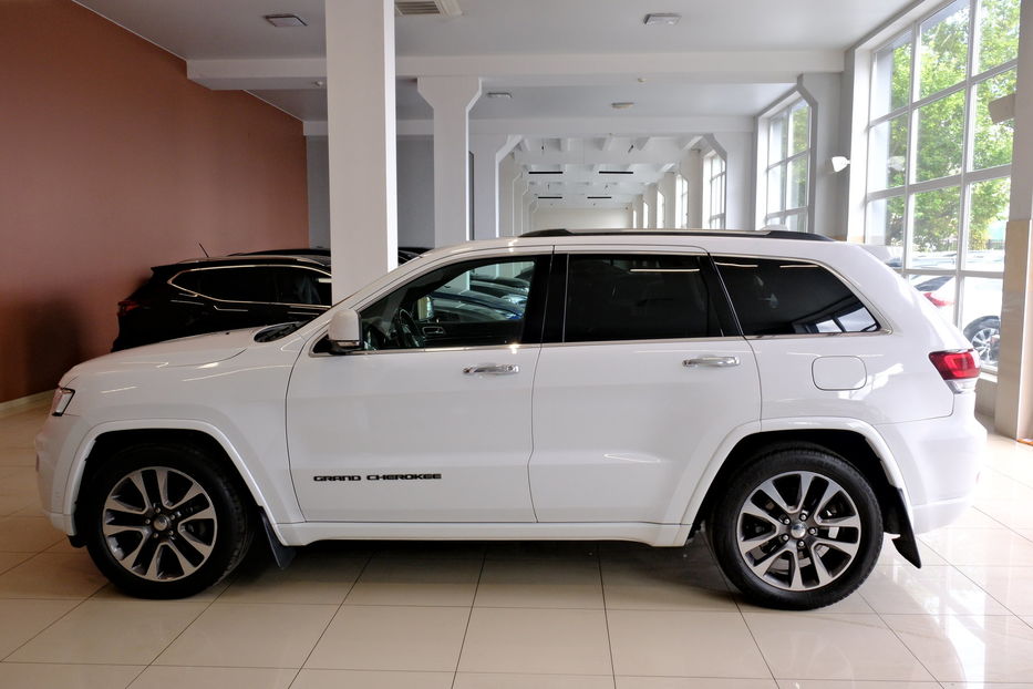 Продам Jeep Grand Cherokee 2020 года в Одессе