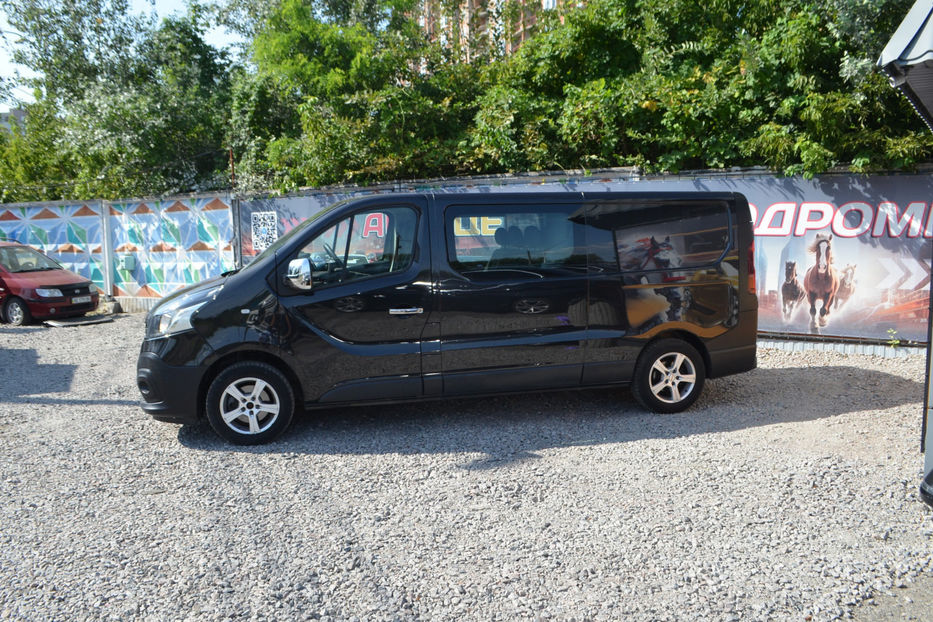 Продам Renault Trafic пасс. 2015 года в Киеве