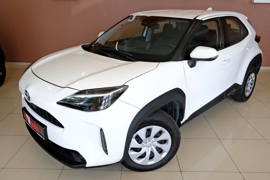 Продам Toyota Yaris Cross 2023 года в Одессе