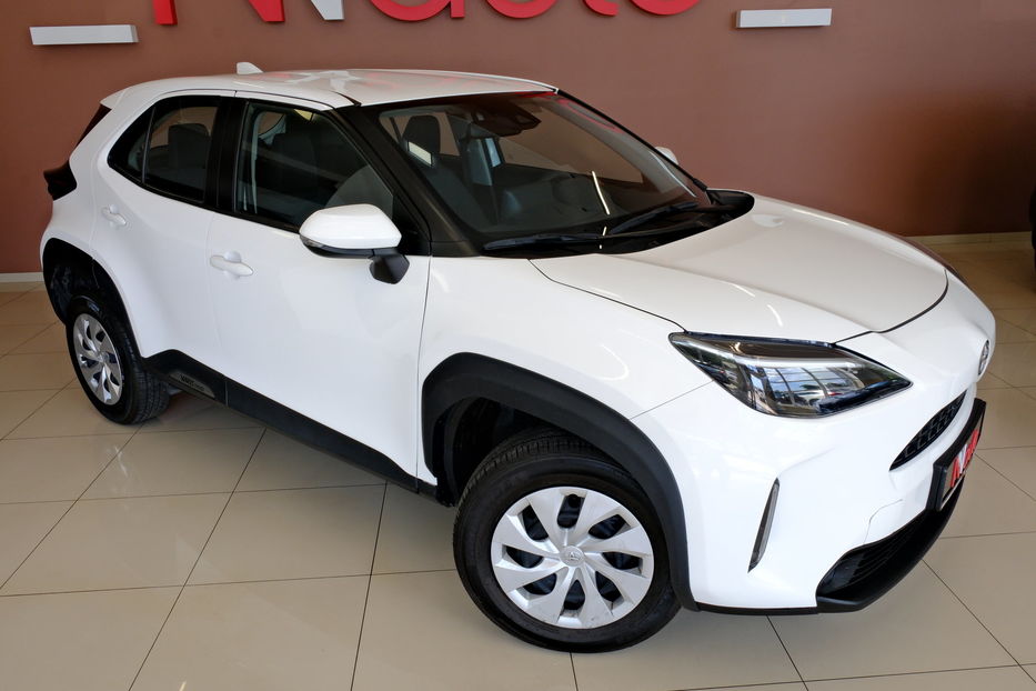 Продам Toyota Yaris Cross 2023 года в Одессе