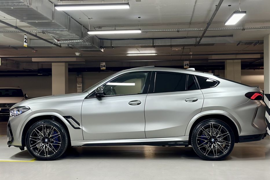 Продам BMW X6 M Competition 2022 года в Киеве