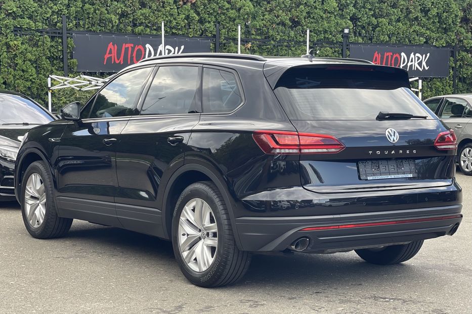 Продам Volkswagen Touareg 2019 года в Киеве