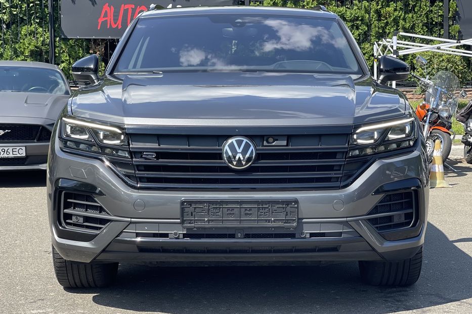 Продам Volkswagen Touareg V8TD 2021 года в Киеве