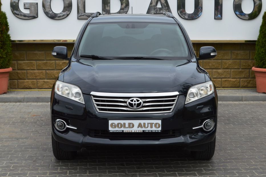 Продам Toyota Rav 4 2011 года в Одессе