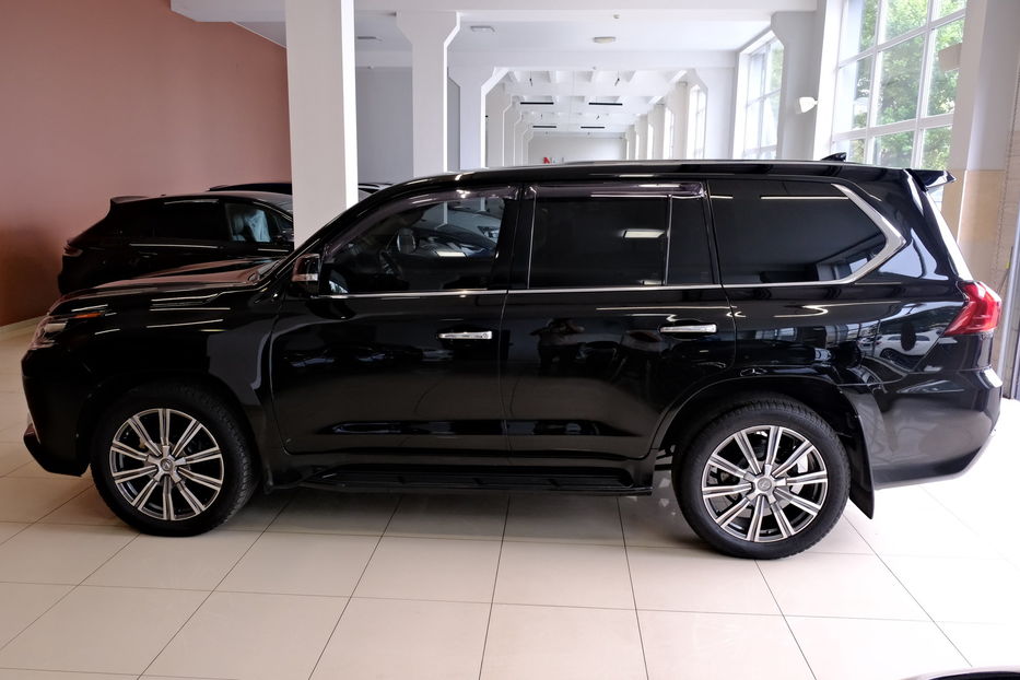 Продам Lexus LX 450 2016 года в Одессе