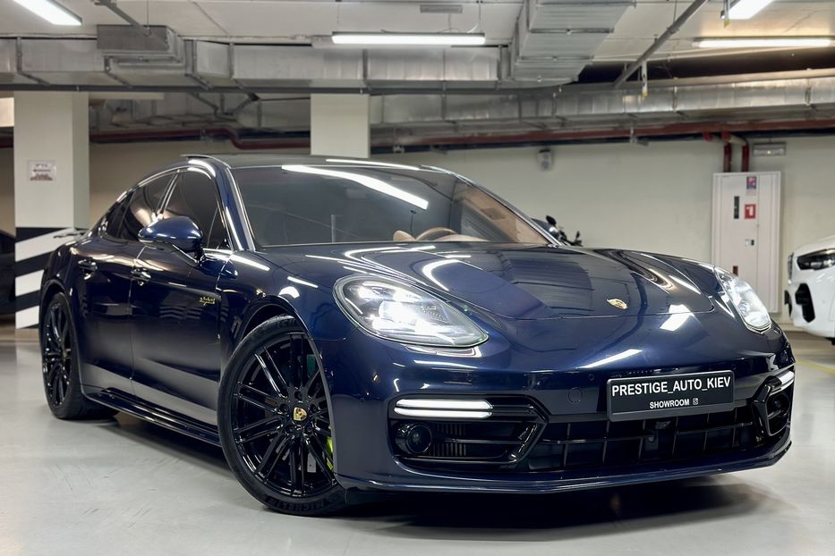 Продам Porsche Panamera Turbo S E-Hybrid 2017 года в Киеве