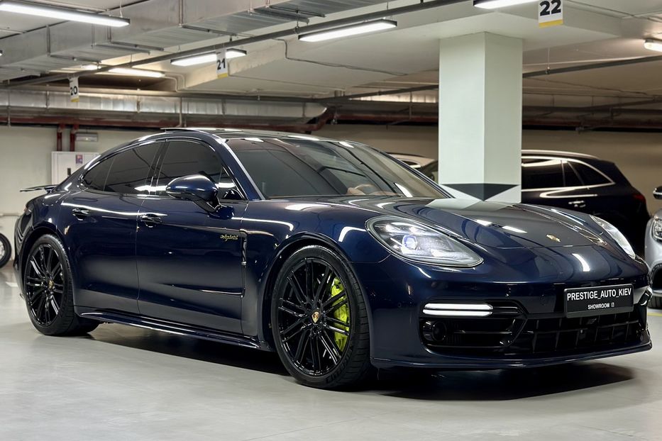 Продам Porsche Panamera Turbo S E-Hybrid 2017 года в Киеве