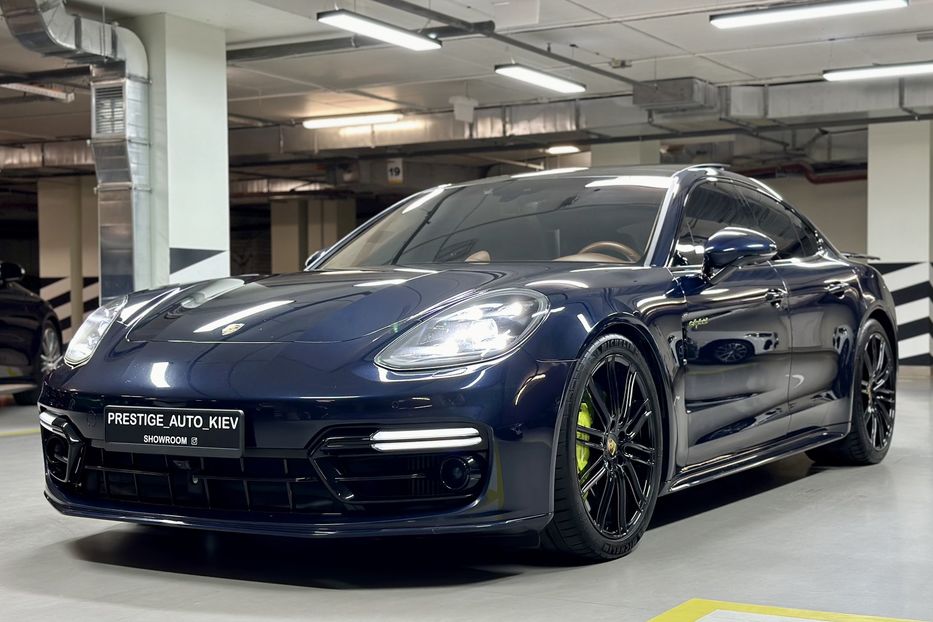 Продам Porsche Panamera Turbo S E-Hybrid 2017 года в Киеве