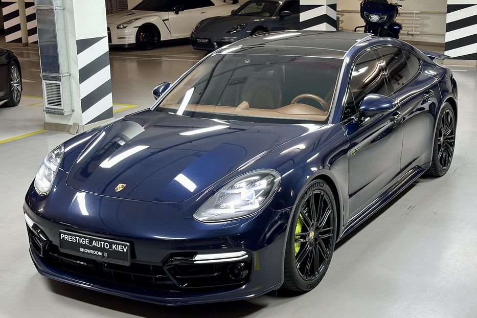 Продам Porsche Panamera Turbo S E-Hybrid 2017 года в Киеве