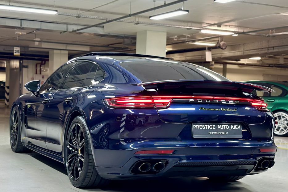 Продам Porsche Panamera Turbo S E-Hybrid 2017 года в Киеве