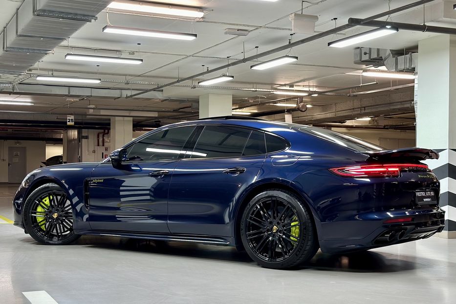 Продам Porsche Panamera Turbo S E-Hybrid 2017 года в Киеве