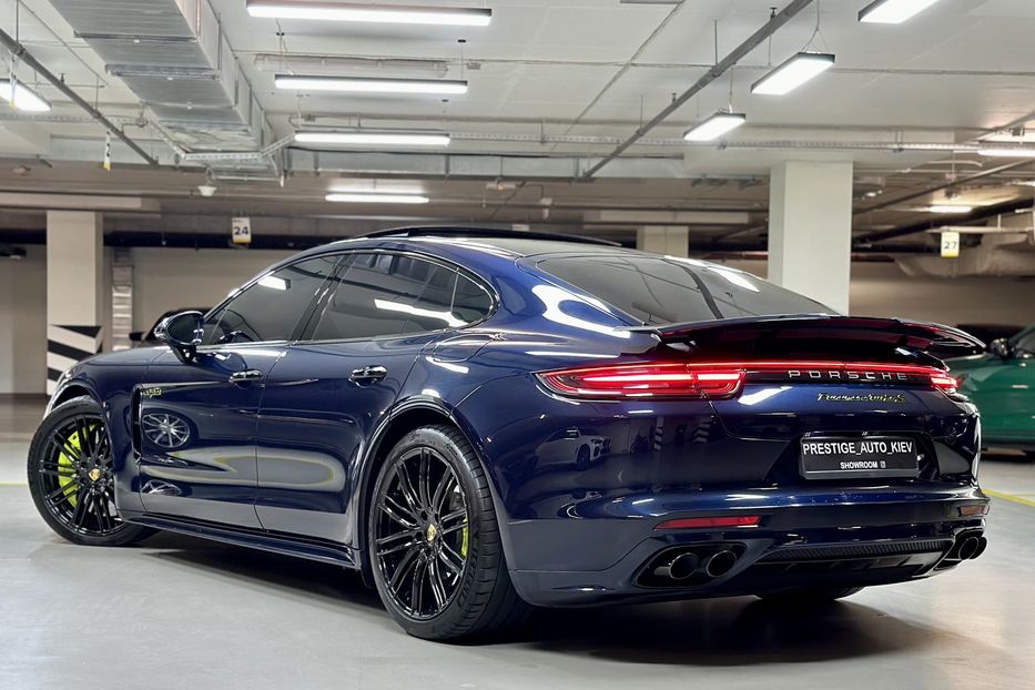 Продам Porsche Panamera Turbo S E-Hybrid 2017 года в Киеве