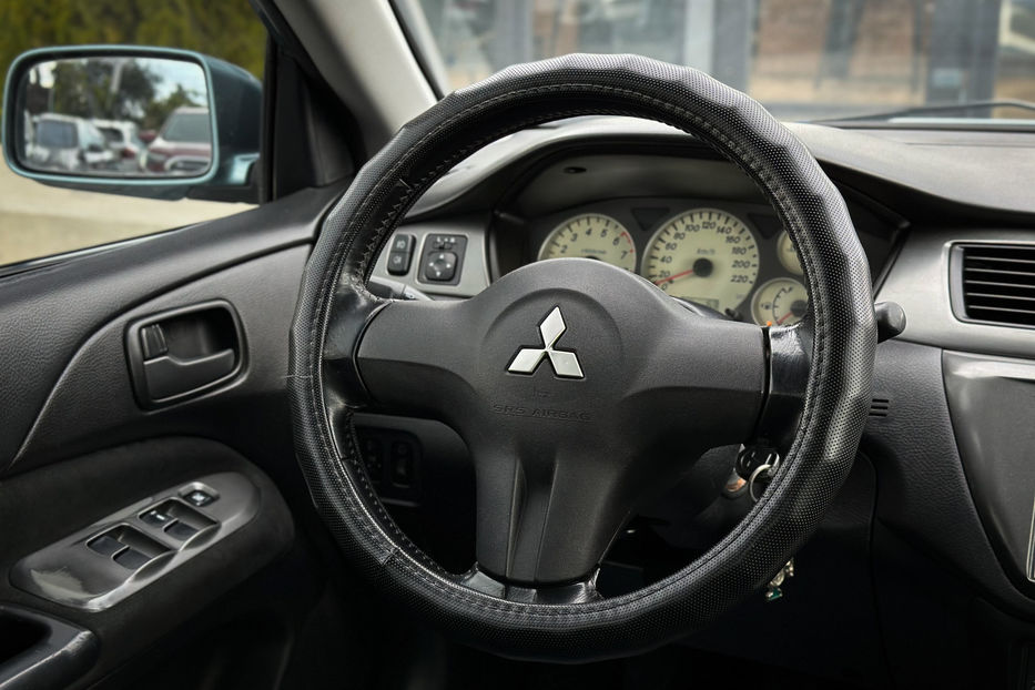 Продам Mitsubishi Lancer 2006 года в Черновцах