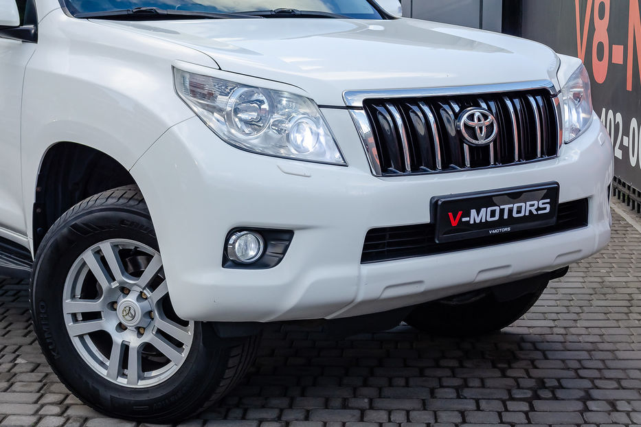 Продам Toyota Land Cruiser Prado 2012 года в Киеве