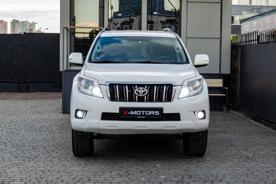 Продам Toyota Land Cruiser Prado 2012 года в Киеве