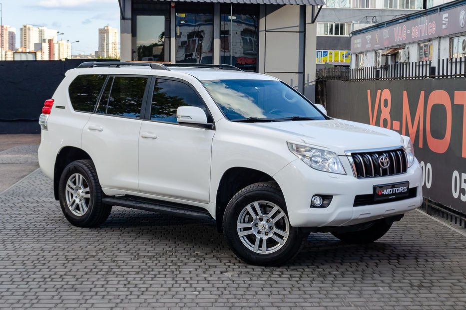 Продам Toyota Land Cruiser Prado 2012 года в Киеве