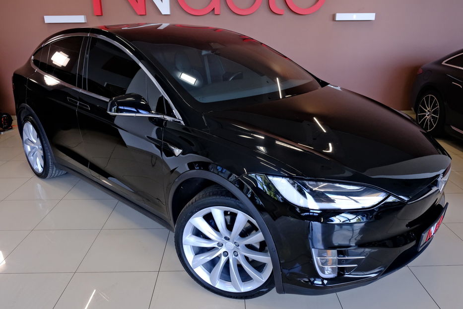 Продам Tesla Model X 2019 года в Одессе